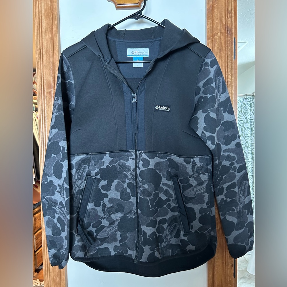 Columbia zip up